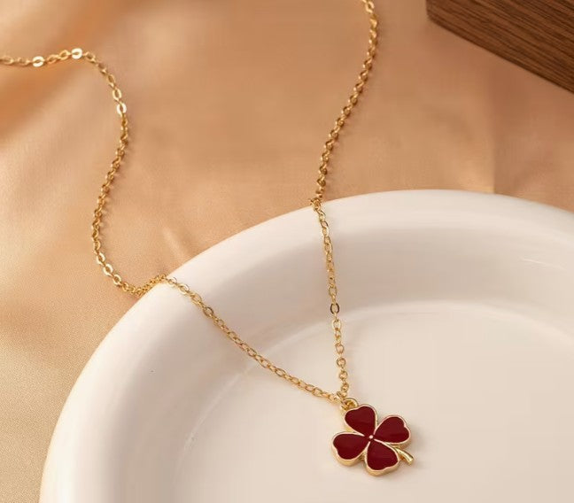 Collar Trèfle Bordeaux